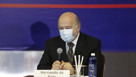 Hernando de Soto aseguró que la encuesta que lo coloca en primer lugar de preferencias no corresponde a "fake news". (Foto: Difusión)