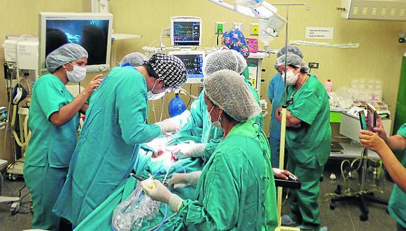 Hospital de Nasca inicia atención del servicio de laparoscopía