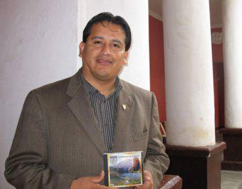 Qapaq Apu y su  amanecer andino