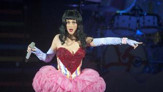 Katy Perry: por qué su ojo derecho causó preocupación