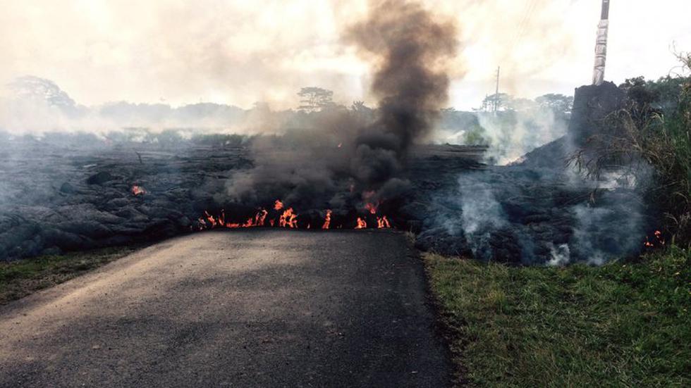 Impactante: Río de lava amenaza destruir pueblo de Hawai (VIDEO)