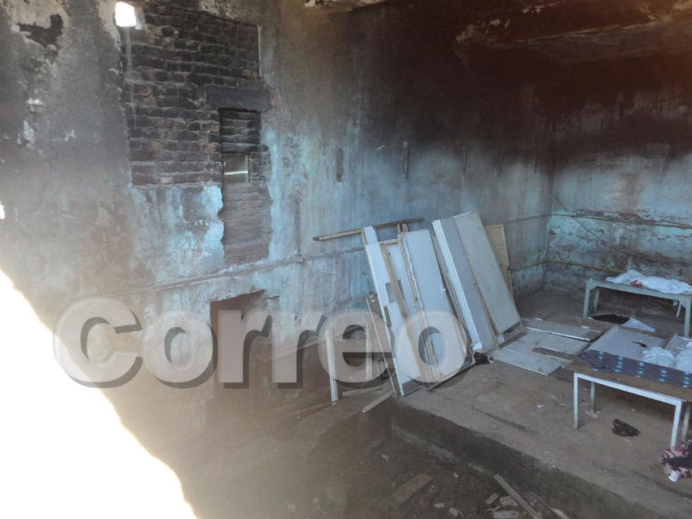 Improvisan mortuorio en hospital Carrión (FOTOS)