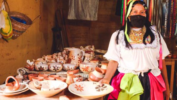 San Martín: artesana busca salir adelante mediante la comercialización de sus productos de la comunidad Wayku (Foto: Midis)