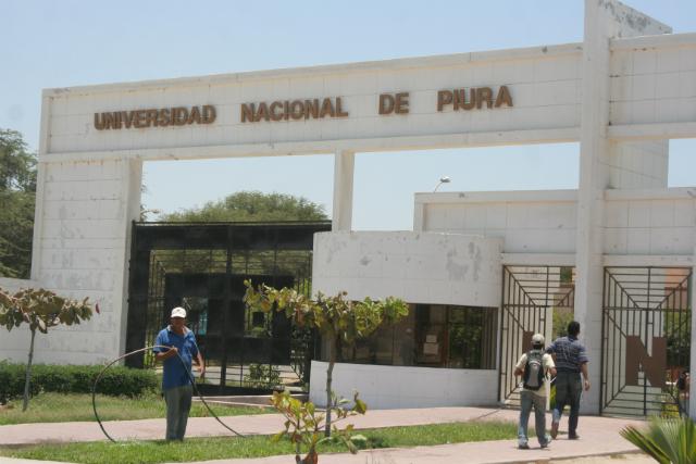 Foro de vigilancia ciudadana con Ricardo Uceda