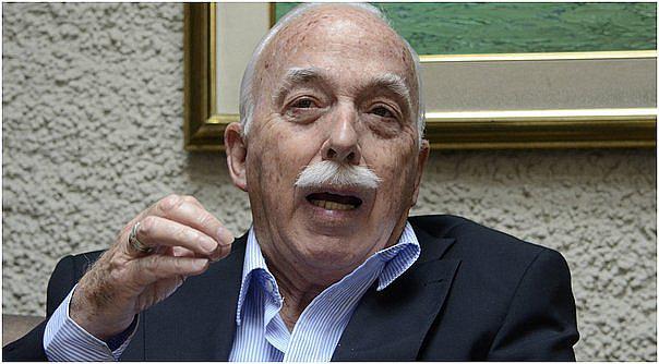 Carlos Tubino: "Kenji Fujimori debió pedir permiso a Keiko para ir a Palacio"