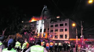 Incendio en Mesa Redonda