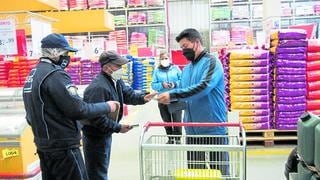 Supervisarán que locales en Huancayo exijan el carnet con tres dosis a mayores de 50 años