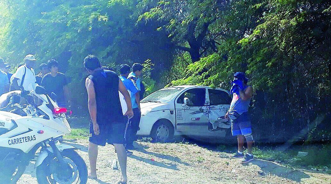 Tumbes: Vehículo se despista en la Panamericana Norte