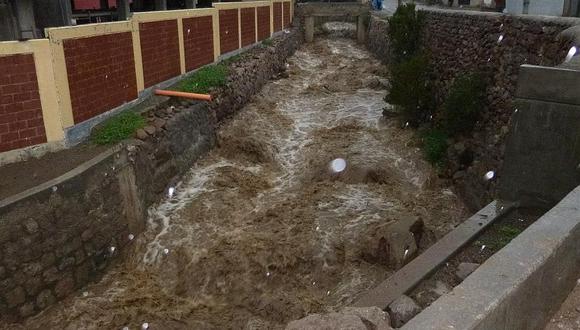 Fuertes lluvias afectarán a seis provincias en Tacna y Moquegua