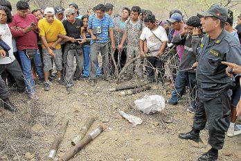 Motupe recupera su cruz hecha pedazos