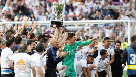 Real Madrid recibió la felicitación de Barcelona. (Foto: EFE)