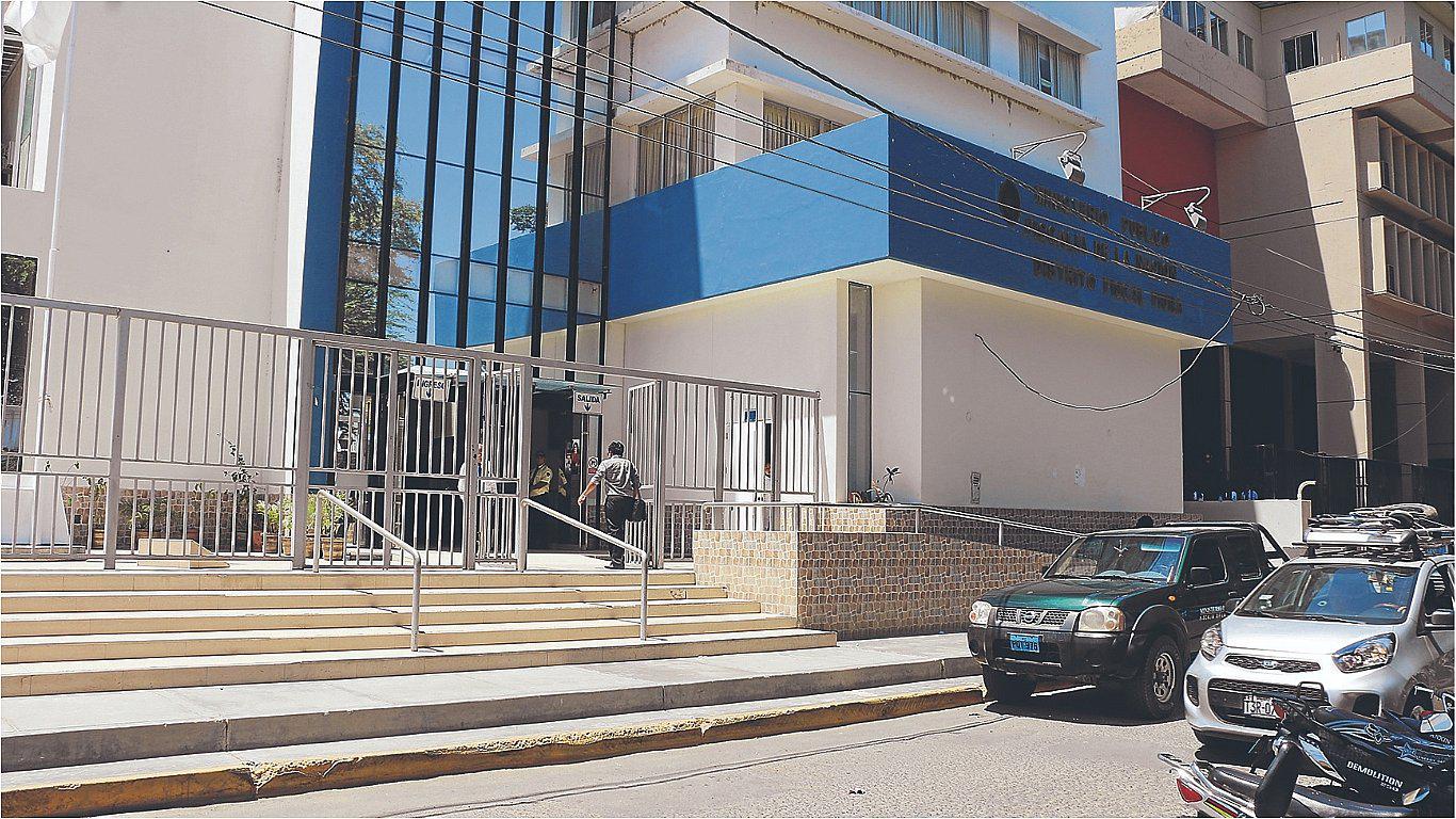 OCI inicia proceso administrativo contra fiscal Silva Mechato