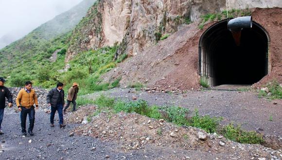 Construcción de túnel en la provincia La Unión no termina, luego de deslizamiento de carretera| Foto: GRA