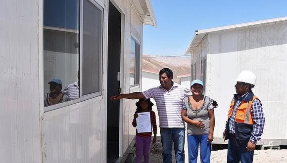 Damnificados de Mirave reciben módulos de vivienda