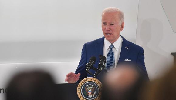 El presidente de EE. UU., Joe Biden, pronuncia un discurso en la reunión trimestral de directores ejecutivos de Business Roundtable en Washington, DC, el 21 de marzo de 2022. (Foto de Nicholas Kamm / AFP)