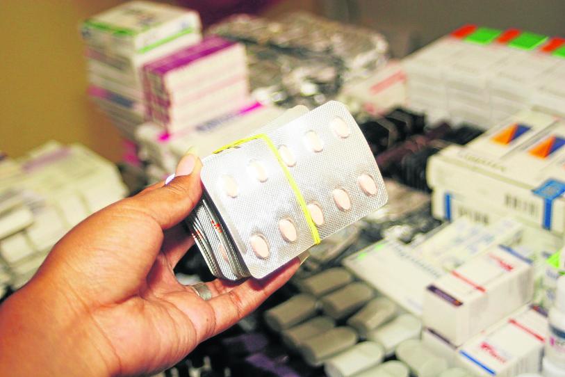 SIS está obligado a dar medicinas pues son subvencionadas 