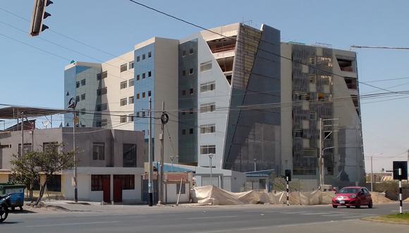Nueva sede del Gobierno Regional de Tacna se erige en la avenida Manuel A. Odría. (Foto: Adrian Apaza)