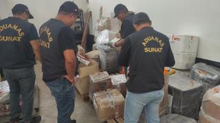 Piura: Incautan miles de cigarrillos y latas de conservas de pescado de contrabando