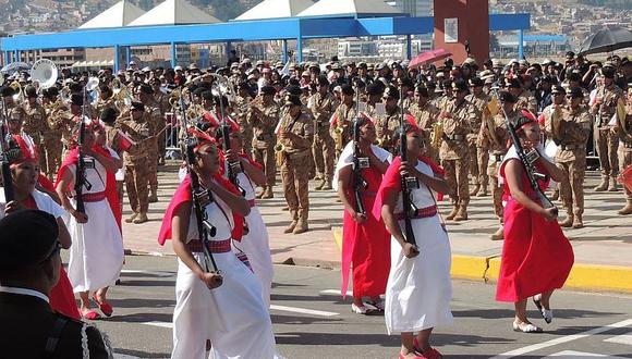 Puno: Mira ​el imponente desfile del batallón Mama Ocllo  [VIDEO]