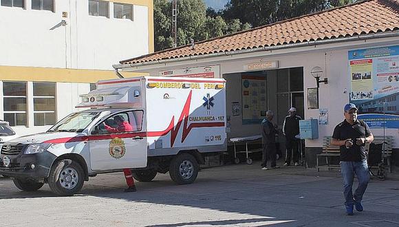Ocho heridos por despiste de camioneta rural “Rey de los Andes” en Apurímac