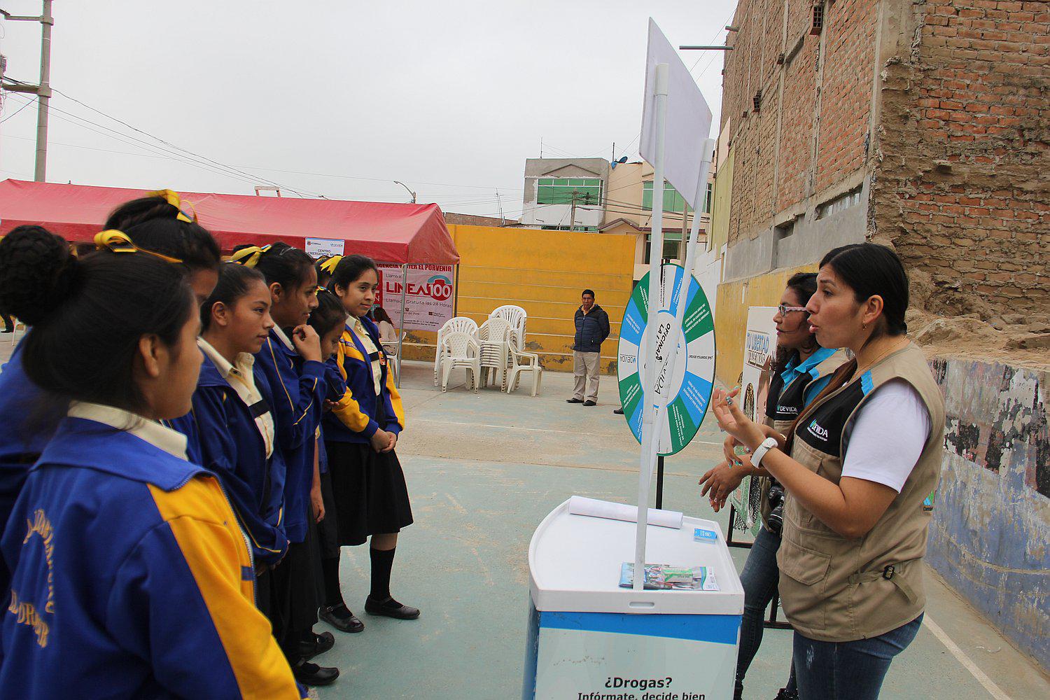 DeVida lanza programa para prevenir el consumo de drogas y alcohol en jóvenes de El Porvenir