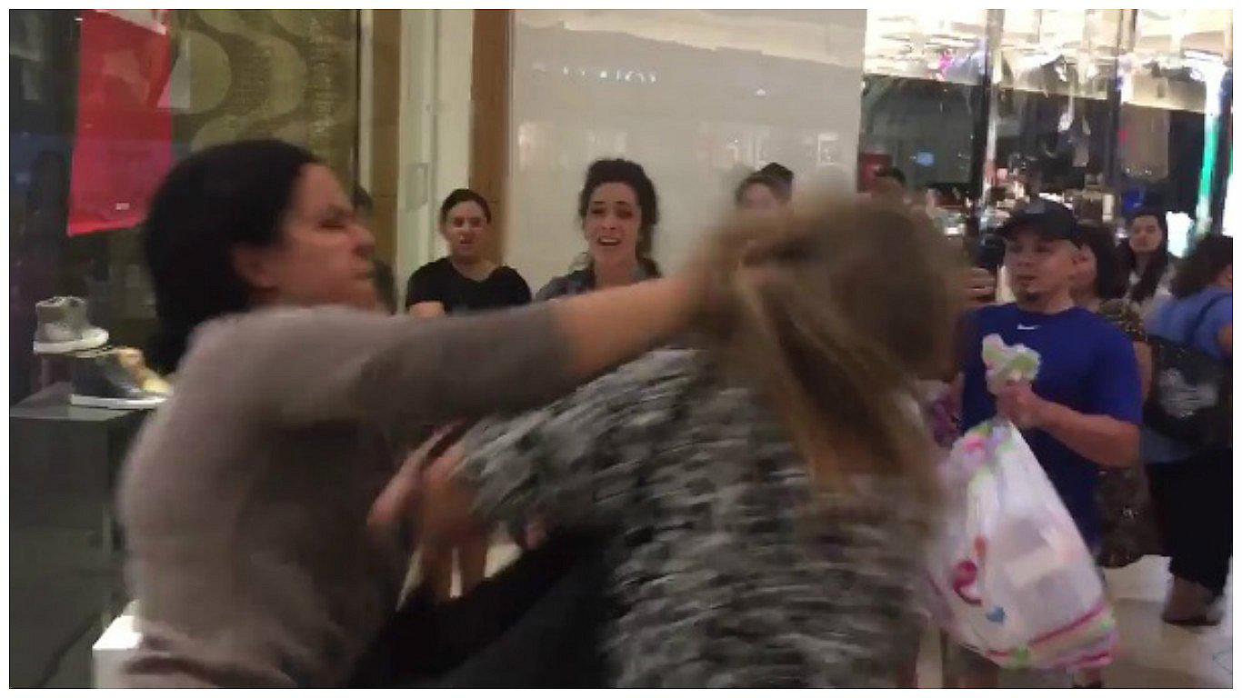 Twitter: impactante pelea entre cliente y empleada en centro comercial