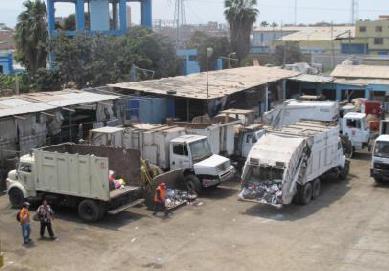 Sobrevaloración en compra de volquetes