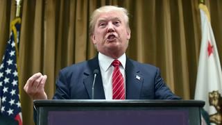EEUU: Donald Trump encabeza los sondeos pese a escándalos