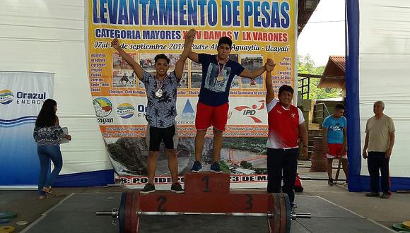 Tumbes: Alfredo Tripul Rosales gana tres medallas en Torneo Nacional de Levantamiento de Pesas