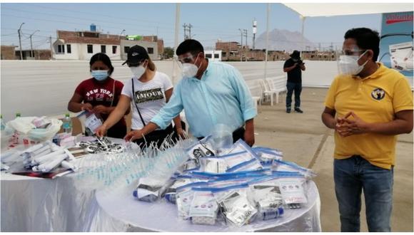 Actividad estuvo organizada por el Voluntariado de La Esperanza liderada por Wilmer Sánchez, quien convocó a tres especialistas de la salud.