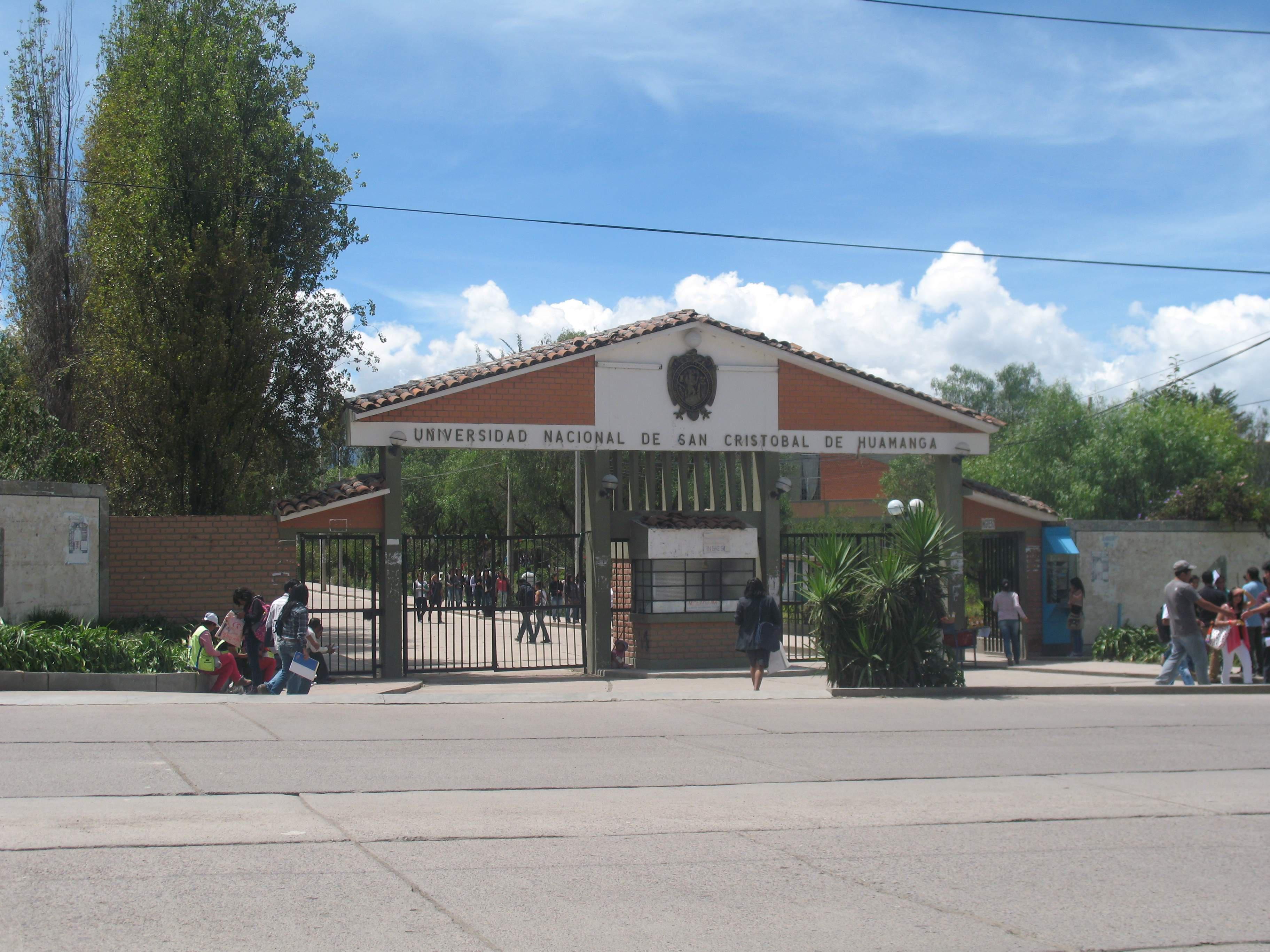 Rectores de cinco universidades exigirán modificatorias a ley universitaria