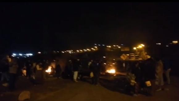 Pobladores bloquearon la vía Arequipa-Yura