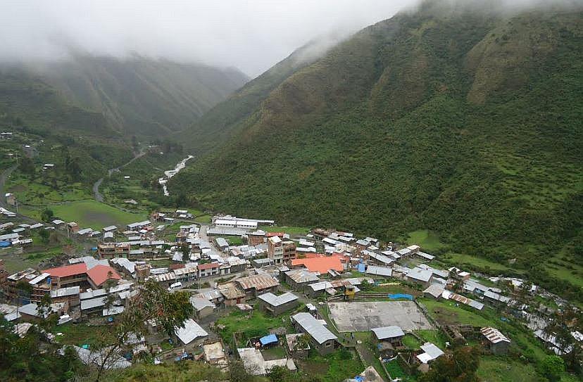 PUNO: cooperación japonesa hizo realidad moderno colegio de secundaria 