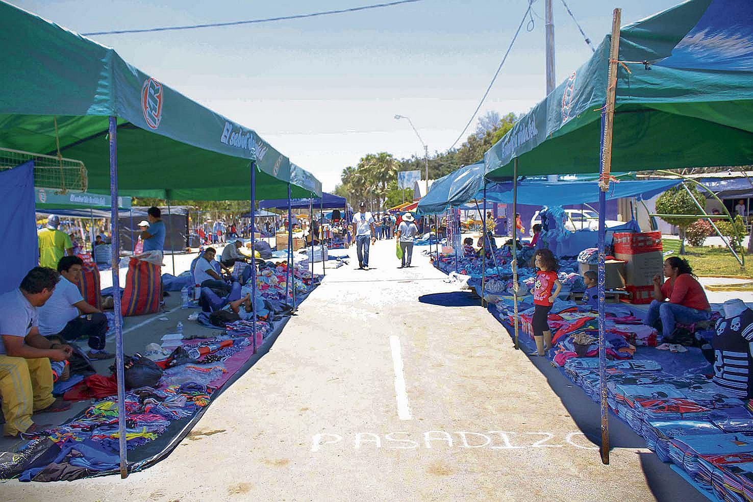 Comerciantes se quejan por falta de apoyo en el Campo Ferial de Ica