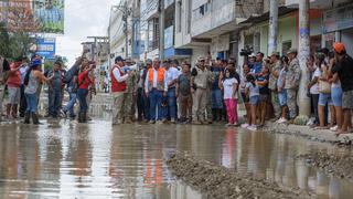 Vecinos reclaman a las autoridades el arreglo de la avenida principal de la ciudad de Tumbes