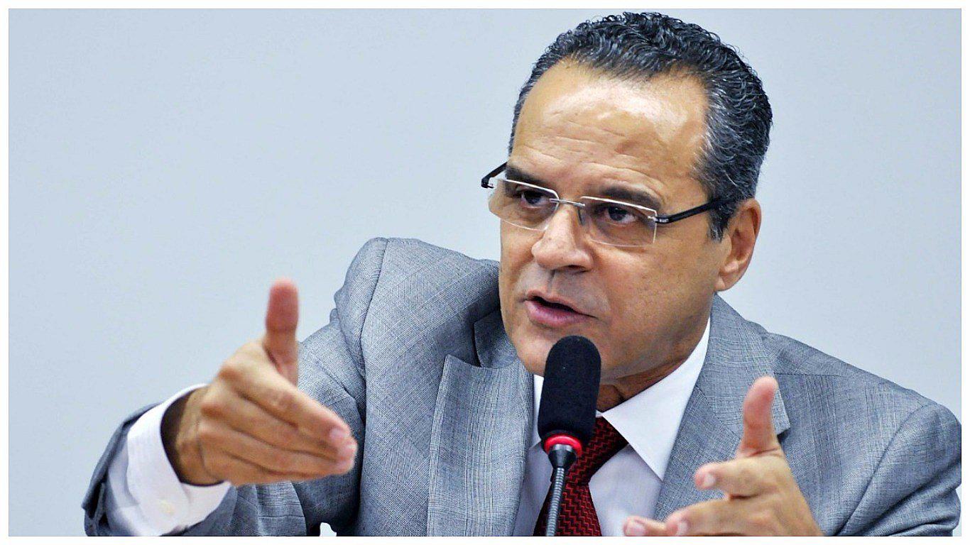 Brasil: arrestan exministro de Rousseff y Temer por desvíos en estadio del Mundial