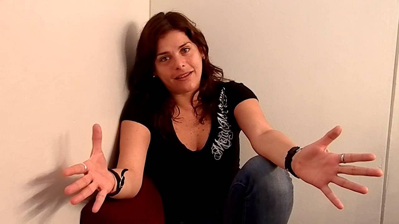 ​Giovanna Valcárcel se salva de milagro tras accidente en Lurín