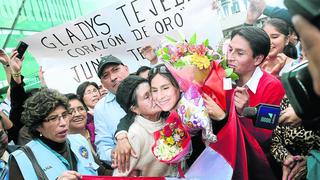 Gladys Tejeda cumplió,  llegó al Perú con el oro ganado