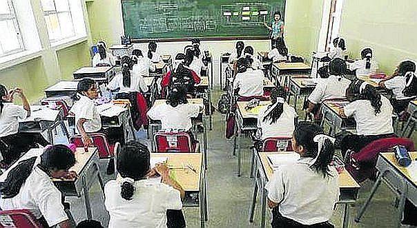 Piura: Diez mil escolares en riesgo de no iniciar las clases este lunes 17