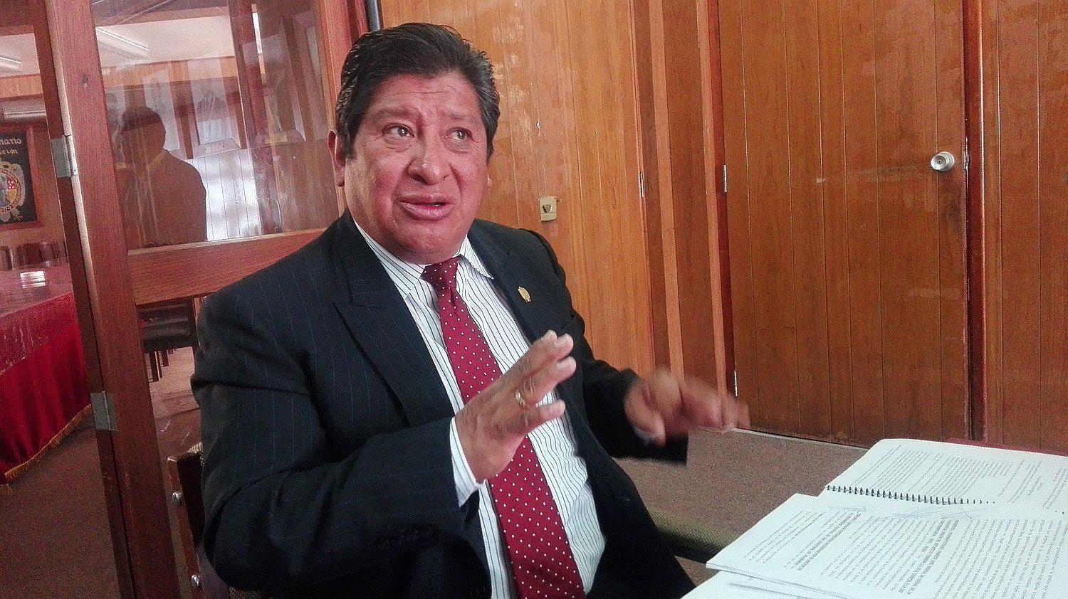 Rector asegura que pedido de vacancia es para ganar 'protagonismo para próximas elecciones'