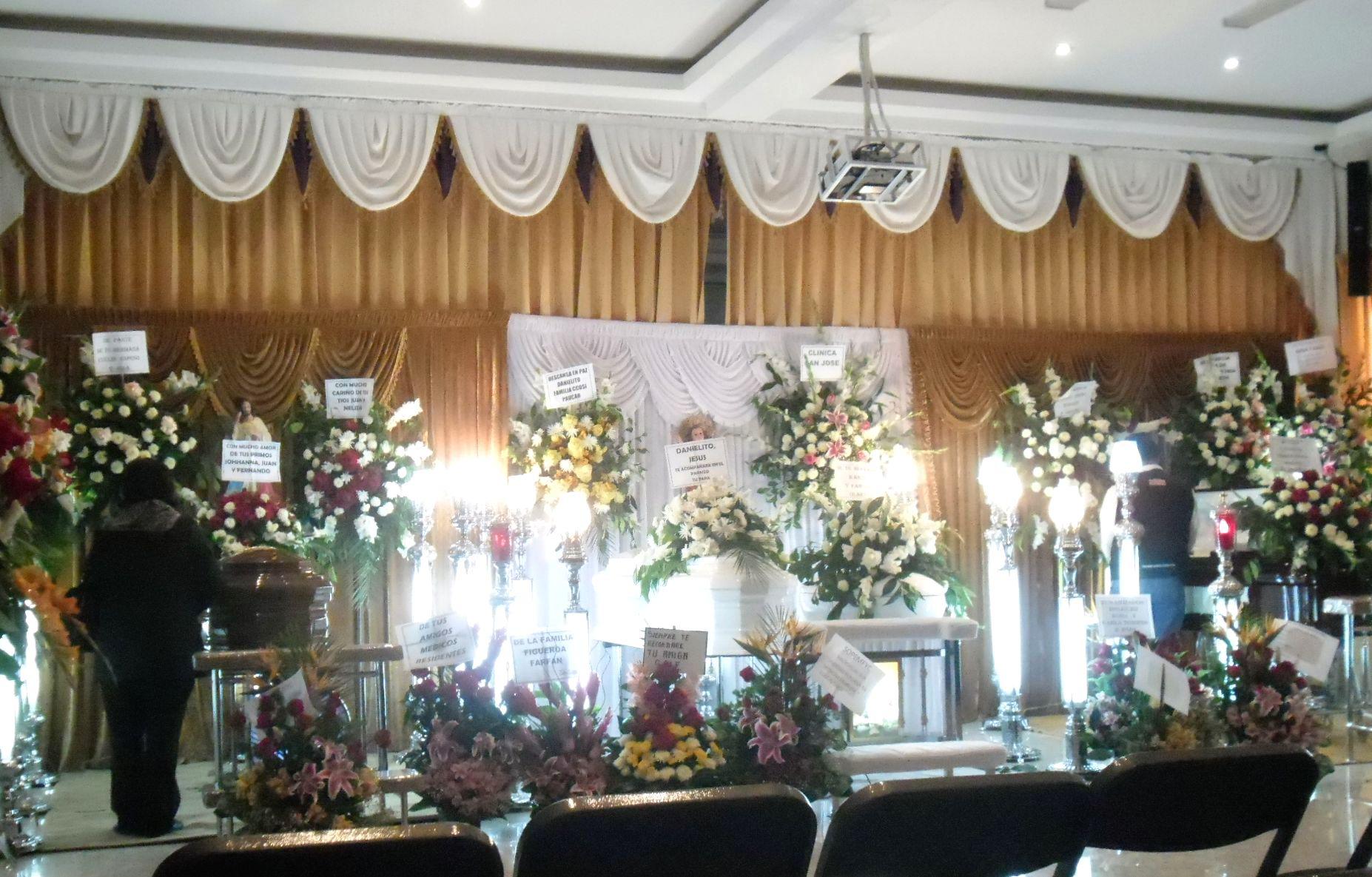 Cusco: velan restos de víctimas de accidente en Poroy