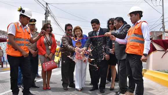 Tres municipios inauguran calle que es límite distrital