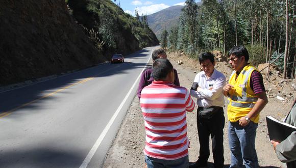 Verifican asfaltado de la carretera Central Huánuco - Chicrín