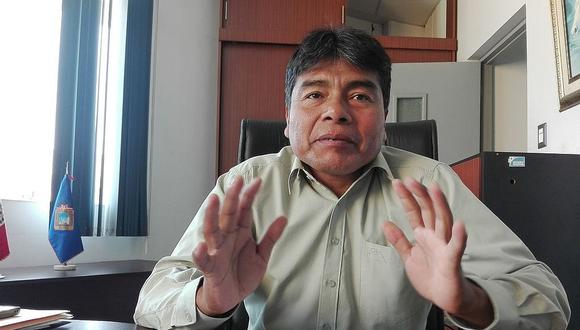 Alcalde Lanchipa lanza ultimátum a funcionarios para cumplir las metas 