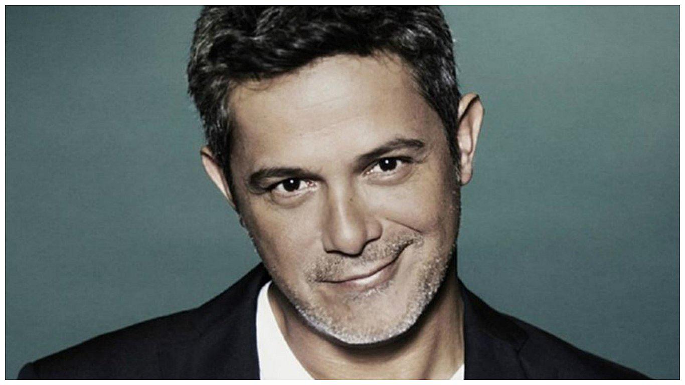 Alejandro Sanz: mira su bronceado que desata reacciones de cibernautas (FOTOS)