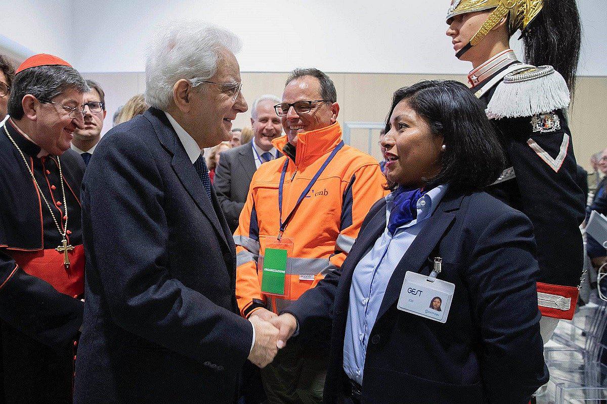 Peruana cumple su sueño en Italia: Es conductora oficial de la nueva línea del tranvía