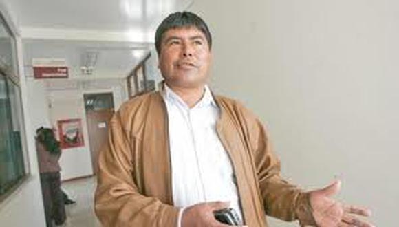 Fiscalía pide 6 años de cárcel para alcalde de Quequeña