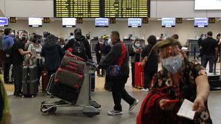 Gobierno extiende suspensión de vuelos procedentes de la India, Sudáfrica y Brasil hasta el 11 de julio 