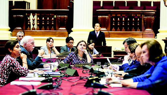 ​Congreso cita a Canciller para que explique periplo de Nadine Heredia
