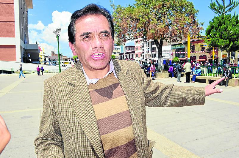 Fredy Arana dice que expediente de puente Arequipa se elaboró en su gestión